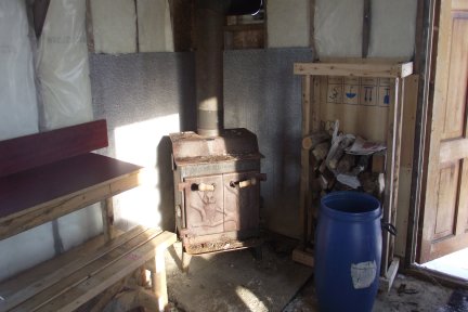Photo of the hut to sleep